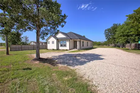 New construction Single-Family house 956 S Hwy 304 Hwy, Bastrop, TX 78602 - image