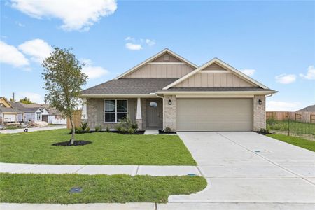 New construction Single-Family house 2254 W Post Oak Cir, Dayton, TX 77535 - image