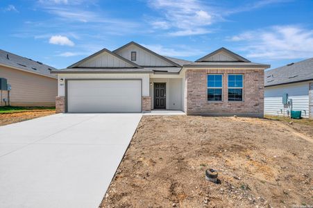 New construction Single-Family house 1013 Eagle Xing, Seguin, TX 78155 plan Ellsworth - image