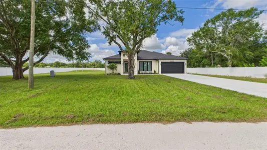 New construction Single-Family house 1515 30Th St Se, Ruskin, FL 33570 - image