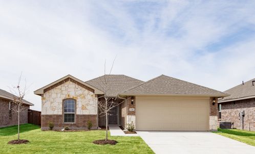 New construction Single-Family house 529 Cottage Row, Mabank, TX 75147 - photo 1 1