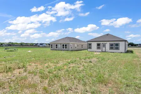 New construction Single-Family house 512 Don Ln, Itasca, TX 76055 - image