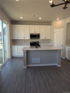 New construction Single-Family house 16830 Mckay Dr, Mead, CO 80542 Keystone II- photo 1 1