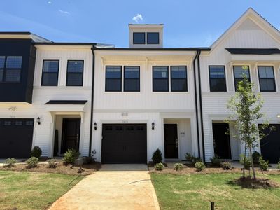New construction Townhouse house 7450 Mashburn Dr, Charlotte, NC 28269 plan Foxglove - image