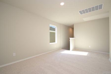 New construction Single-Family house 8562 Redhawk Loop, San Antonio, TX 78222 Ellis- photo 33 33