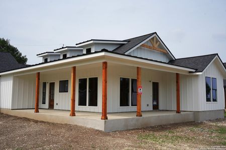 New construction Single-Family house 15837 Uvalde St, LaCoste, TX 78039 - photo 0