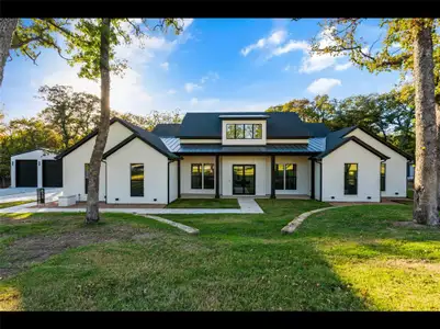 New construction Single-Family house 612 Glade Stream Ct, Azle, TX 76020 null- photo 0