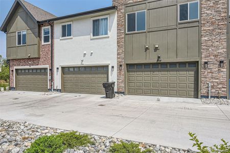 New construction Townhouse house 324 E Orchard Road, Centennial, CO 80121 - photo 3 3