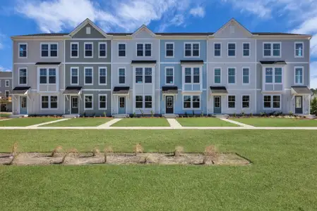 New construction Townhouse house 347 Rosehaven Ln, Summerville, SC 29486 - image