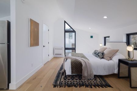 New construction Single-Family house 2401 Willow St, Austin, TX 78702 - image 12