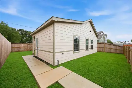 New construction Single-Family house 6426 Calhoun Rd, Houston, TX 77021 - image