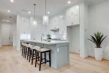 New construction Single-Family house 1613 Park St, Houston, TX 77019 null- photo 12 12