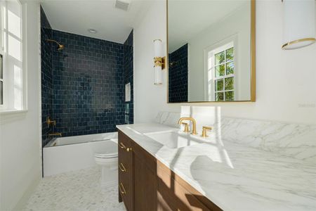 New construction Single-Family house 705 17Th Ave Ne, St. Petersburg, FL 33704 - image 15