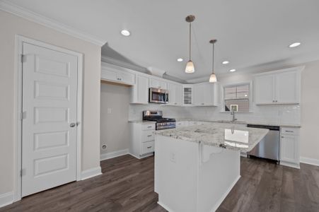 New construction Single-Family house 709 Oleander Dr, Greenville, NC 27858 plan Rockbridge - image 8