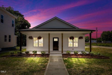 New construction Single-Family house 311 N Wilson Ave, Dunn, NC 28334 - image