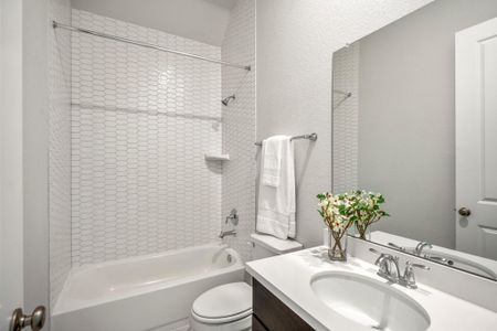 New construction Single-Family house 308 Magnolia Bloom Ct, Willis, TX 77318 plan Magnolia - image 10