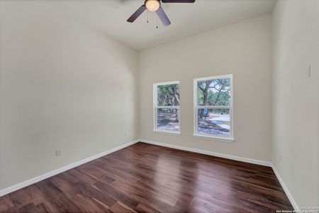 New construction Single-Family house 2359 Westview Dr, Canyon Lake, TX 78133 null- photo 16 16