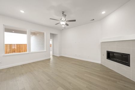 New construction Single-Family house 1023 Wheatland Dr, Justin, TX 76247 plan Coppell - image 18