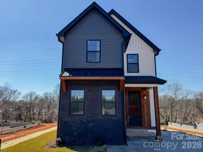 New construction Single-Family house 4 S Martha Kate Dr, Hendersonville, NC 28792 - image