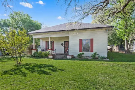 New construction Single-Family house 410 E Josephine St, Weatherford, TX 76086 - image