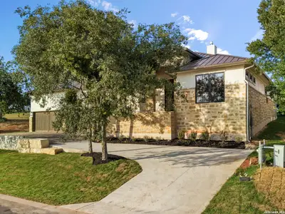 New construction Single-Family house 1317 Cats Eye, Horseshoe Bay, TX 78657 - image