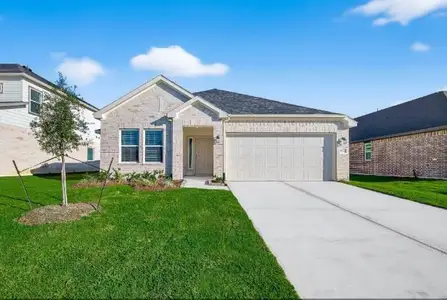 New construction Single-Family house 2118 Spring Holw, Baytown, TX 77521 - image