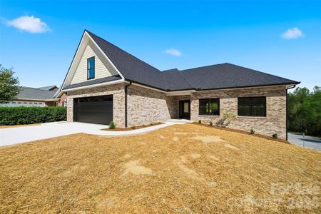 New construction Single-Family house 426 Huntington Woods St Se, Lenoir, NC 28645 - image