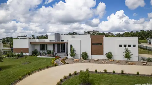 New construction Single-Family house 25907 Morhiss Pt, San Antonio, TX 78006 - image