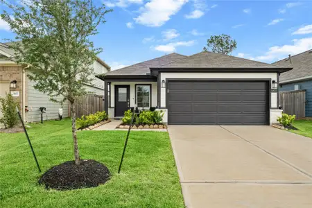 New construction Single-Family house 5831 Sunrise Bottom Ln, Fulshear, TX 77441 - image