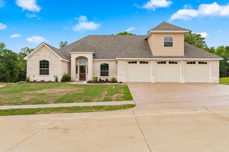 New construction Single-Family house 1616 Courtland Ln, Lindale, TX 75771 - image