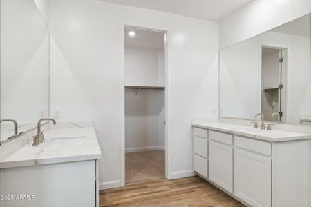 New construction Single-Family house 27358 N 69Th Dr, Peoria, AZ 85383 Amherst- photo 13 13
