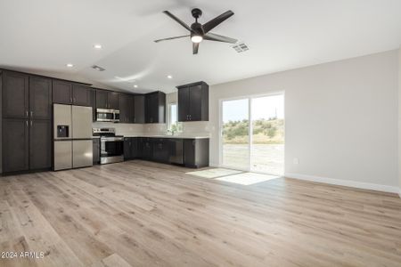 New construction Single-Family house 14659 N Riverview Ct, Florence, AZ 85132 null- photo 11 11