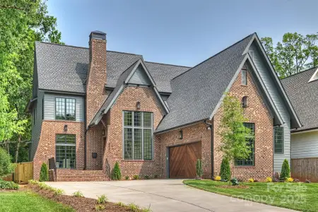 New construction Single-Family house 2921 Windsor Ave, Charlotte, NC 28209 - image