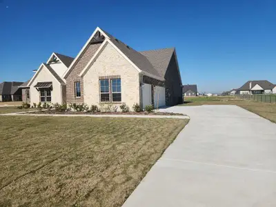 New construction Single-Family house 12116 Crystal Dr, Krum, TX 76249 plan Mockingbird - image