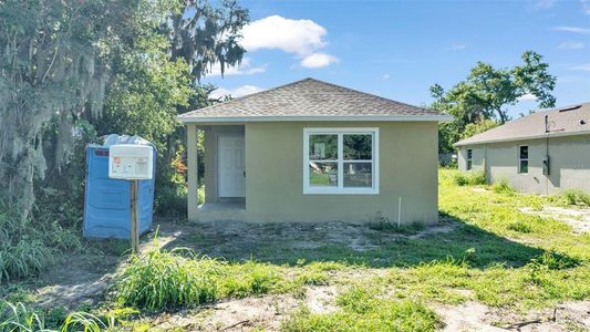 New construction Single-Family house 1033 Lakewood Court, Lakeland, FL 33801 - photo 0