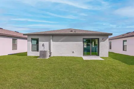 New construction Single-Family house 29590 Fedora Cir, Brooksville, FL 34602 null- photo 5 5