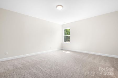 New construction Single-Family house 106 Windbluff Ct, Statesville, NC 28677 - image 17