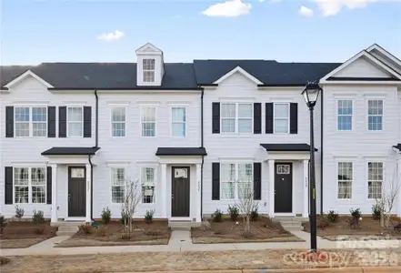 New construction Townhouse house 8144 Jacey Ln, Unit 15, Huntersville, NC 28078 - image