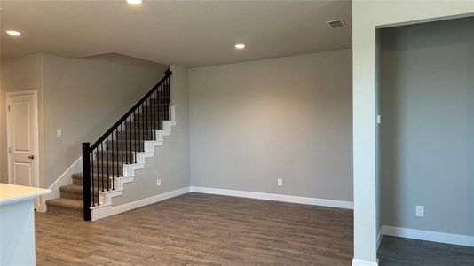 New construction Single-Family house 16004 Bronte Ln, Fort Worth, TX 76247 GLENWOOD- photo 5 5