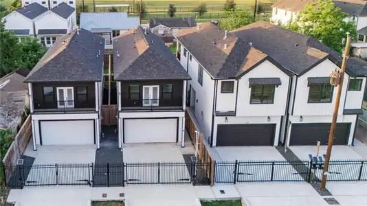 New construction Single-Family house 119 E 38Th St, Houston, TX 77018 - image