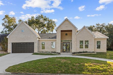 New construction Single-Family house 1511 Greenbriar Dr, Huntsville, TX 77340 - image