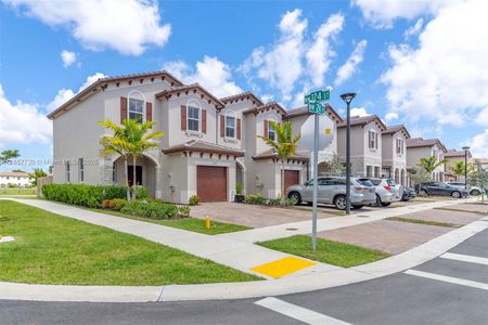 New construction Townhouse house 12373 Nw 24Th Pl, Miami, FL 33167 - image