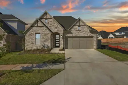 New construction Single-Family house 1340 Periwinkle Dr, Celina, TX 75009 plan Carson - image