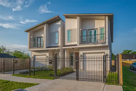New construction Townhouse house 3544 Mount Pleasant, Houston, TX 77021 - image