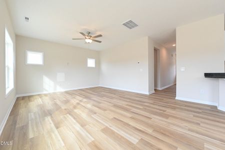 New construction Single-Family house 423 Black Duck Ln, Unit (Lot 100), Lillington, NC 27546 - image 20