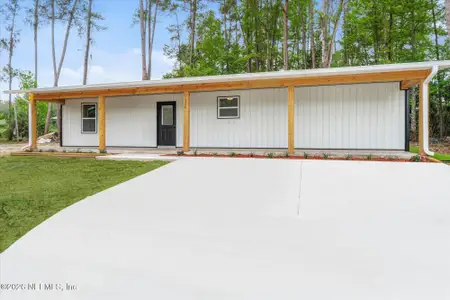New construction Single-Family house 124 Park Dr, Satsuma, FL 32187 - image