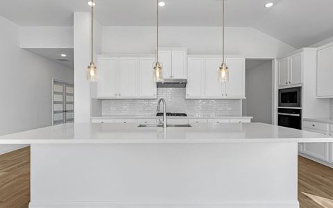 New construction Single-Family house 7314 Prairie Lakeshore Ln, Katy, TX 77493 plan Norwich - image 6