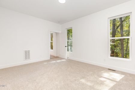 New construction Single-Family house 3260 Yorkshire Cir, Sanford, NC 27332 - image 18