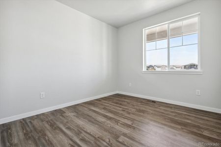 New construction Single-Family house 3302 N Highlands Creek Pkwy, Aurora, CO 80019 Silverthorne- photo 18 18