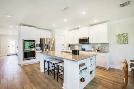 New construction Single-Family house 1610 Degroodt Rd Sw, Palm Bay, FL 32908 plan Carlisle - image 5